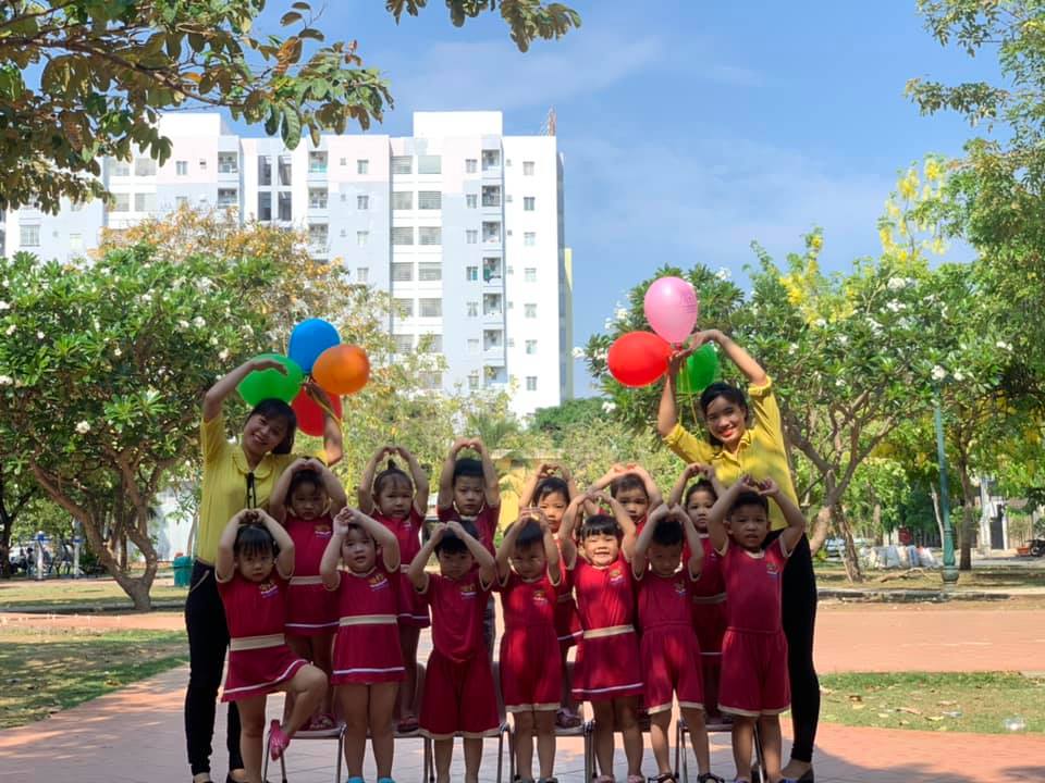 Ngày Vui Của Con 